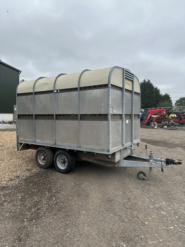Bateson cattle trailer - , 10ft